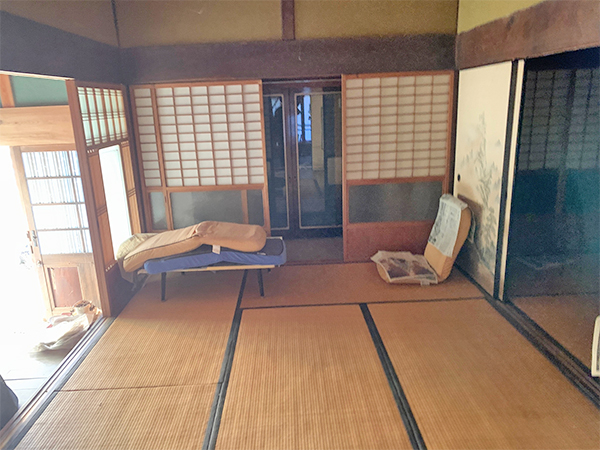 空き家外観